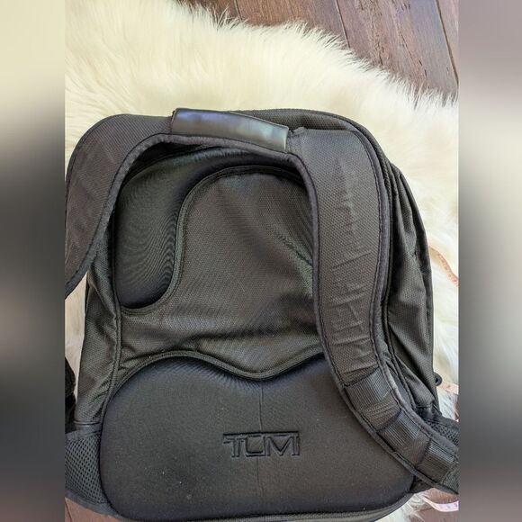 Tumi 541C Black Nylon Ballistic laptop work backpack Luggage Many Pockets - Picture 5 of 11